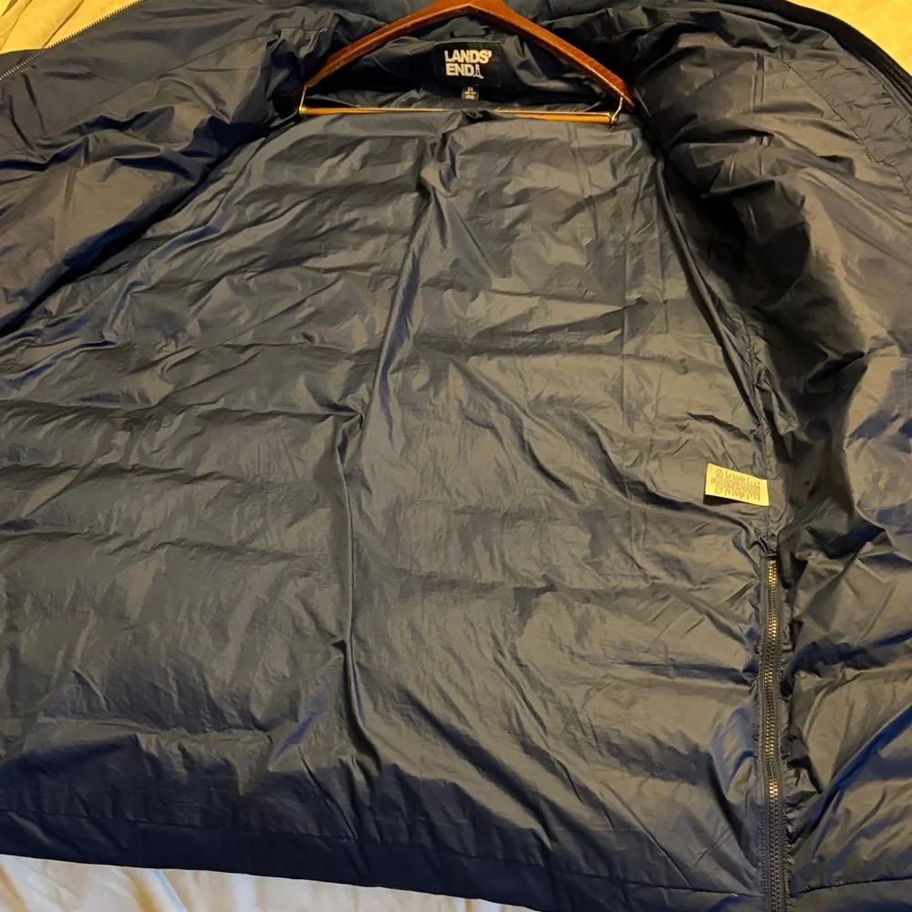 Lands' End Women's Dark Blue Down Puffer Coat with Faux Fur Trim, 2X. - Picture 5 of 9
